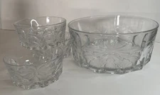 4- Vtg Saint Gobain Duralex France Thumbprint Clear Glass Salad Serving Bowl 4pc