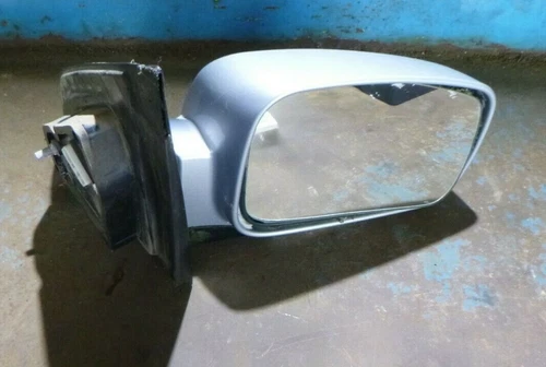 Kia Sorento 03-7/09 Right Electric Door Mirror (X)