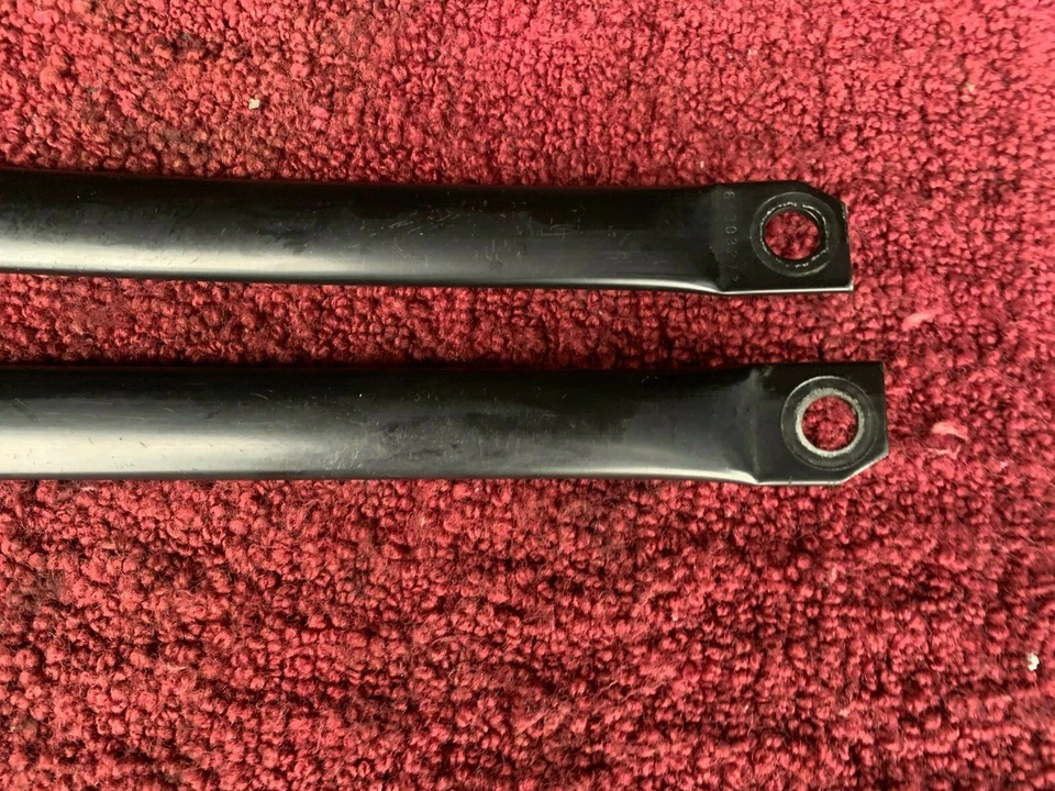 BMW 125I 135I E88 OEM 07-11 PAIR FRONT CROSSMEMBER BRACE SUPPORT BAR - Image 2 of 4