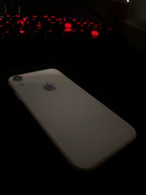 Apple iPhone XR White 