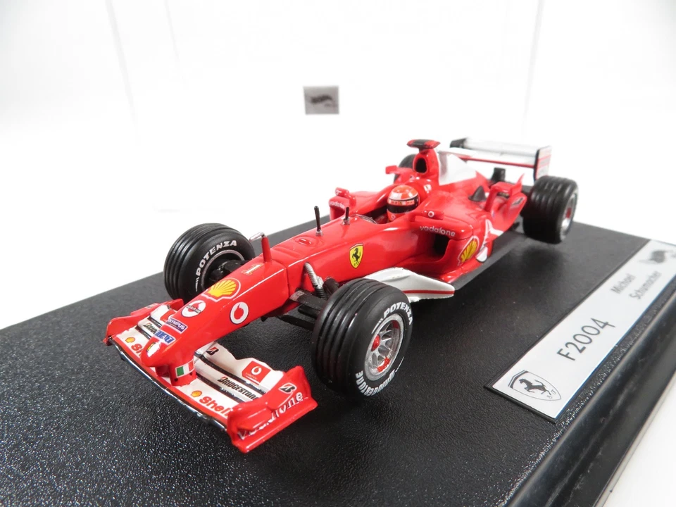 1:43 Hot Wheels Ferrari F2004 M. Schumacher F1 Rennwagen  - Bild 2 von 4