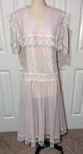 1980s Vtg Jessica McClintock Drop Waist Dress 8 Pink Semi Sheer Lace Victorian