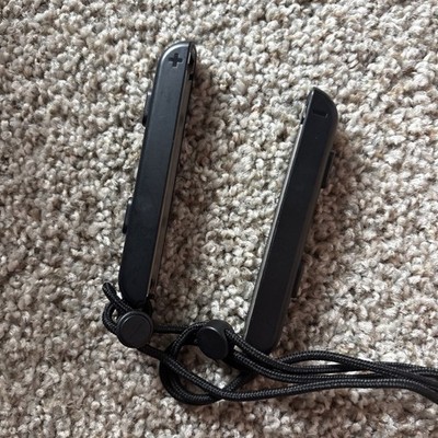 Set of 2 Genuine Nintendo Switch Joy Con-Remote Black Wrist Straps HAC-014