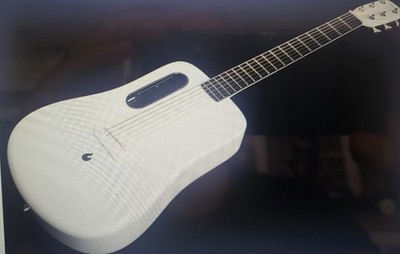 LAVA Me 2 , Gitarre Freeboost Smart Guitar weiß, gebraucht