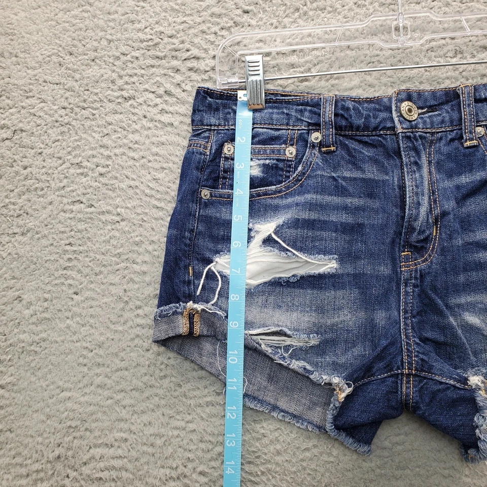 American Eagle Outfitters Tom Girl 短裤女式 4 蓝色牛仔布破旧鞋 — 第 3/4 张图片