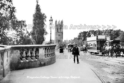 Evv-36 Horse Drawn Tram, Magdalen Bridge & Tower, Oxford, Oxfordshire. Photo