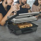 Foto 6 di 10