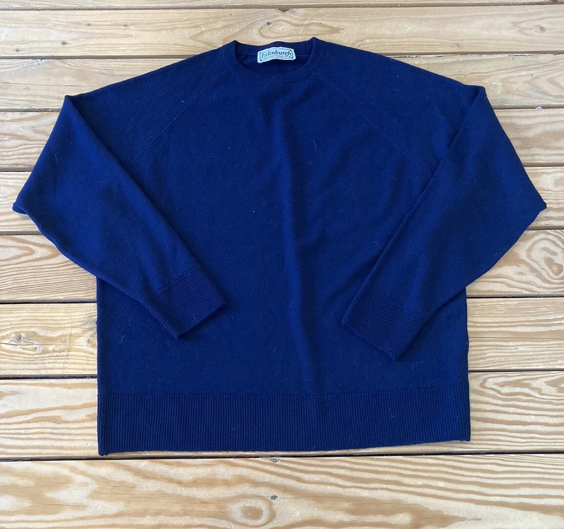 Edinburgh Brittish Isles Men’s Lambs wool Sweater size L Blue AO