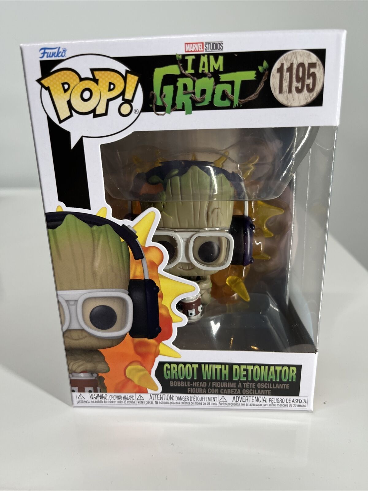 Funko POP! Marvel I Am Groot - Groot in Onesie with Book 2.75-in