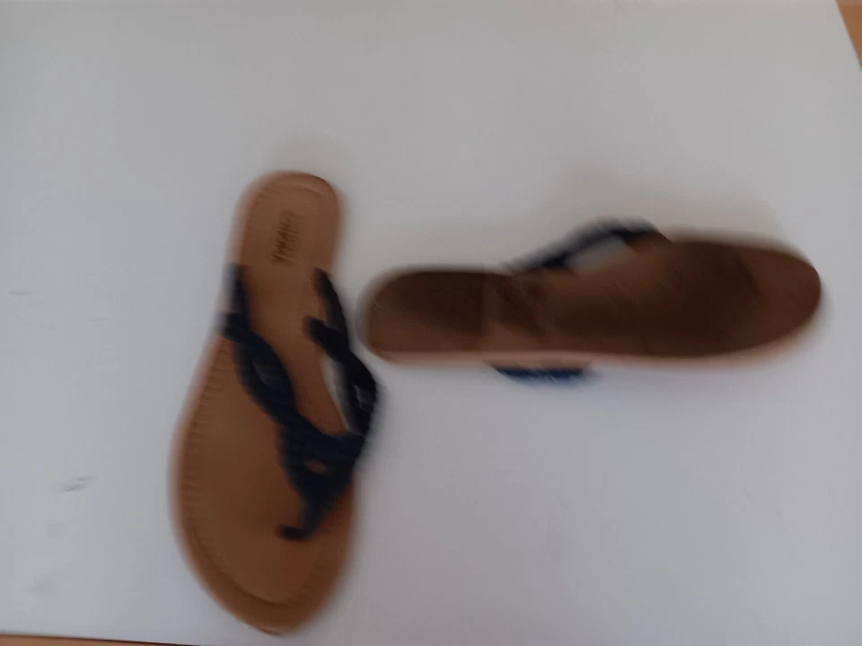 SANDALIA MUJER AZUL MARINO TEJIDA CHANCLAS de SONOMA talla 10 Foto 3 de 4