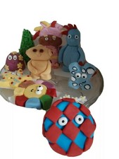 In the night garden cake toppers