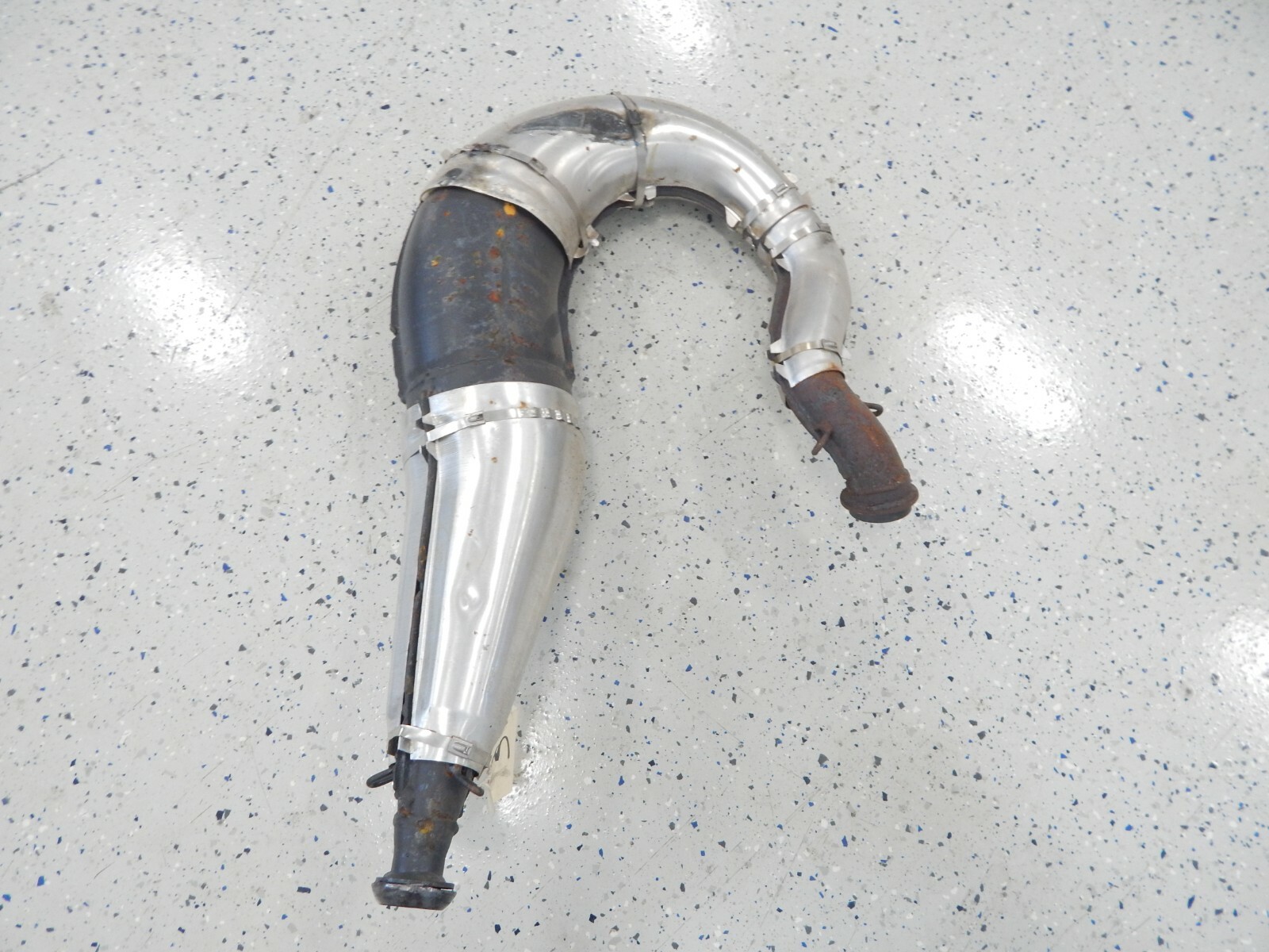 ARCTIC CAT SNOWMOBILE 2002 ZRT 600 CENTER EXHAUST PIPE 0712843 eBay