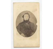 CDV PORTRAIT MAN W/ HIS PET - DARK LITTLE DOG ON HIS LAP