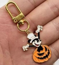 Gold Mickey Mouse Pumpkin Halloween Charm Zipper Pull  Keychain Add On Clip 