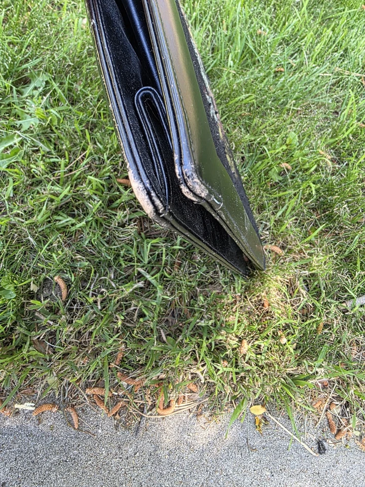 Bolsa caixa vintage anos 70 couro envernizado floral ponto cruz fecho beijo Cottagecore - Imagem 3 de 4