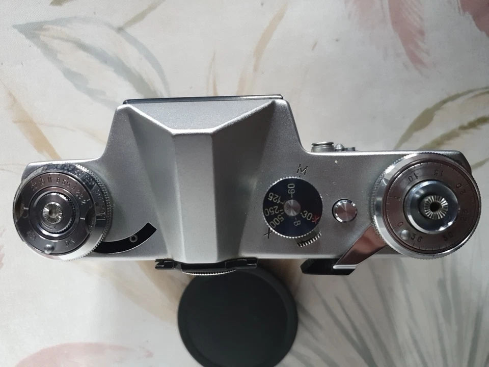 Zenit E - objectif Jupiter-8 85 mm f:2 - Photo 4/4