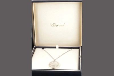 19.5'' Chopard 18k White Gold 0.10ctw Diamond Happy Spirit Necklace (48.00g.)
