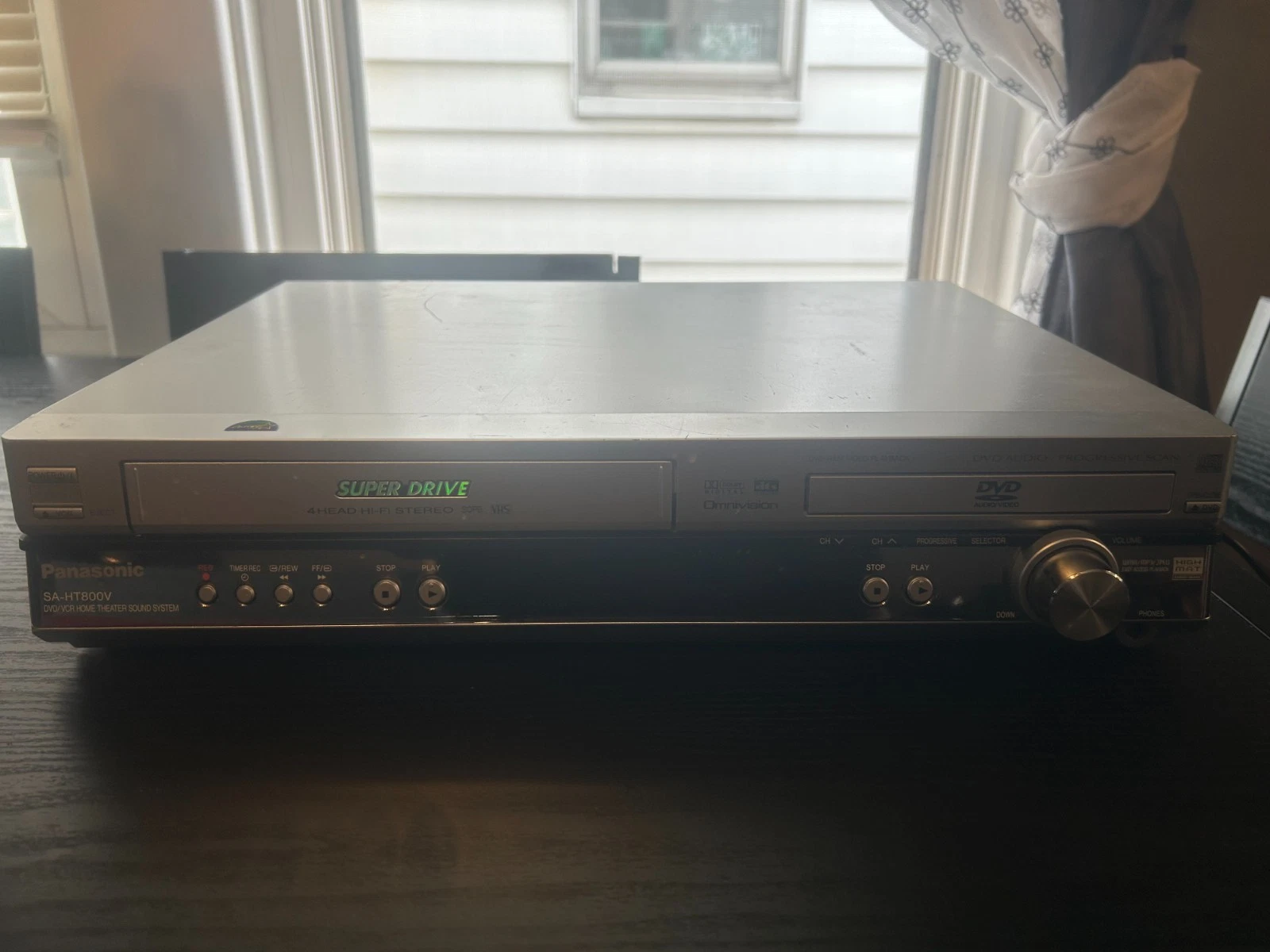 Panasonic DVD/VHS Home Theatre Sound System Combo VCR/DVD SA-HT800V No Remote