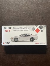 Mini GT 1/64. Nissan Skyline GT-R. Nismo S Tune White. #106