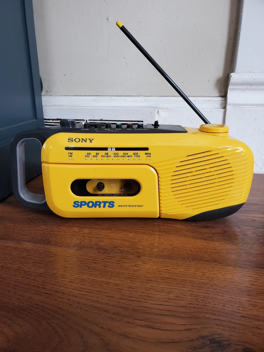 SONY Sound ClubラジカセCFM-101【昭和レトロ】 Sony Sports Cfm-101 Water Resistant Am/fm Radio Cassette Player
