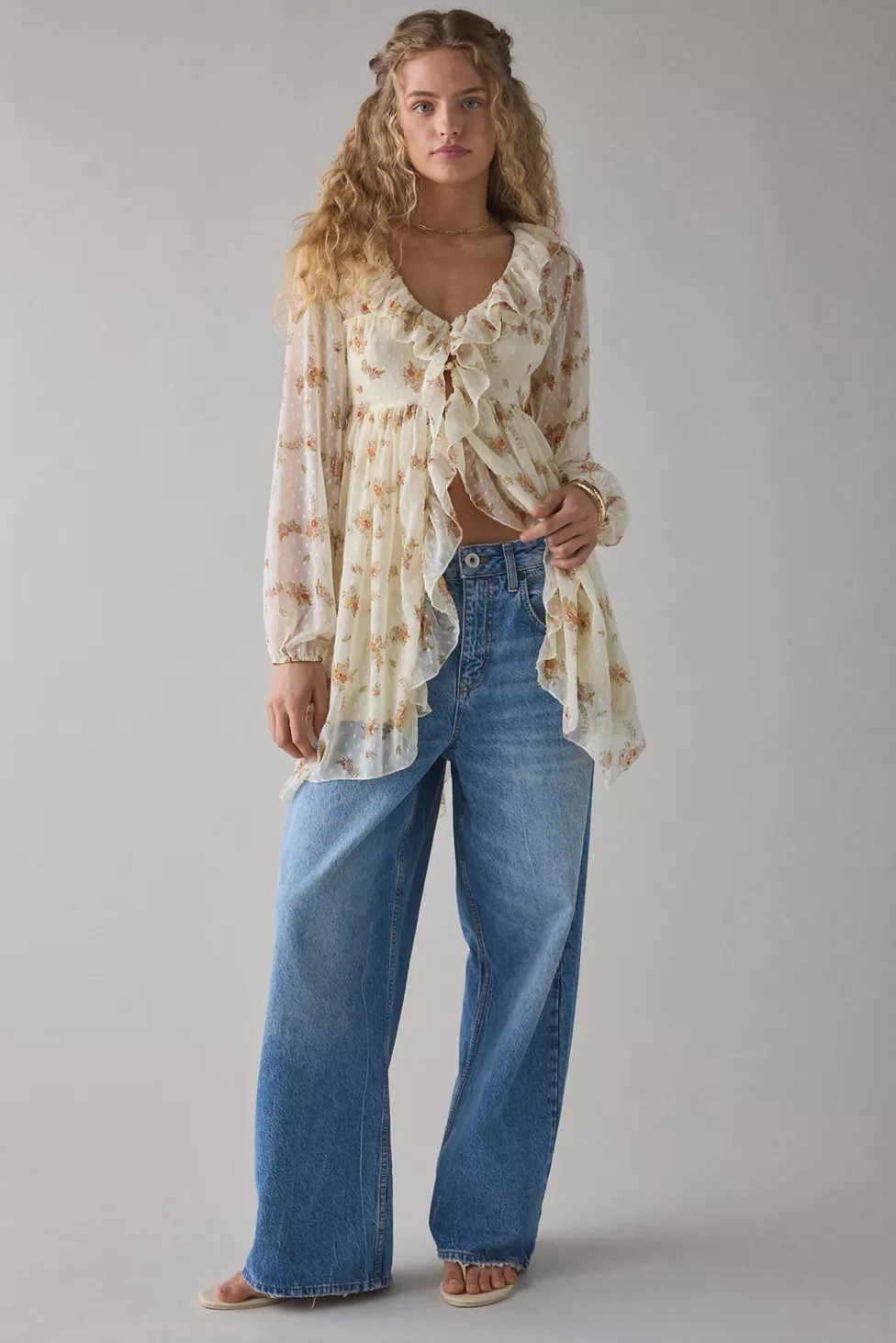 URBAN OUTFITTERS Kimchi Blue Naya Ruffle Button-Front Babydo