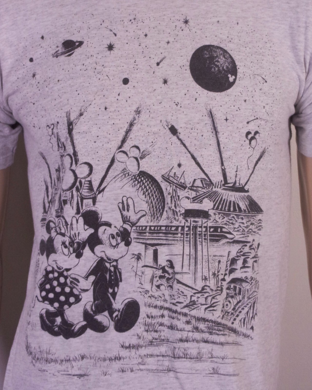vintage 90s Disney Designs Tomorrowland T-Shirt Space Mountain Epcot Mickey SZ M