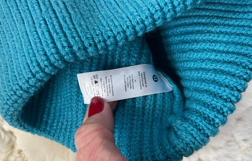 LULULEMON Merino Wool blend Ribbed Knit Beanie S/M NEW $54 - Picture 5 of 7