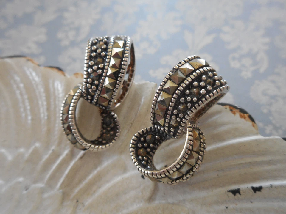 Pendientes colgantes exquisitos de plata de ley de marcasita 29CC3 Foto 3 de 4