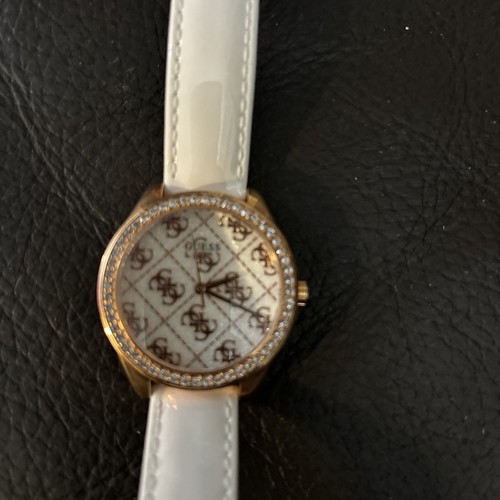 Guess Ladies White Rose Gold Tone Analog - Picture 3 of 9