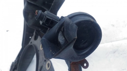 Volkswagen Passat 2001 Horn Siren 3b0805594, Genuine #896001-06