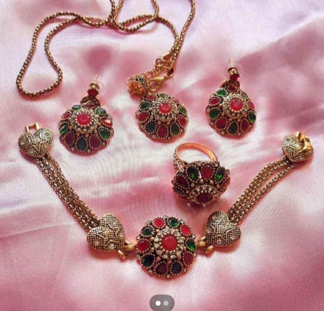 VINTAGE jewelry set | eBay