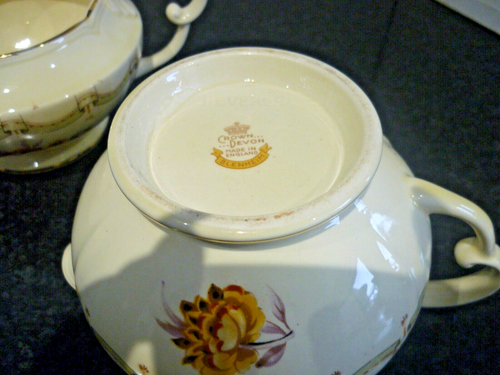 Crown Devon 1950s Blenheim 2x Gravy or sauce Boats - Picture 3 of 3