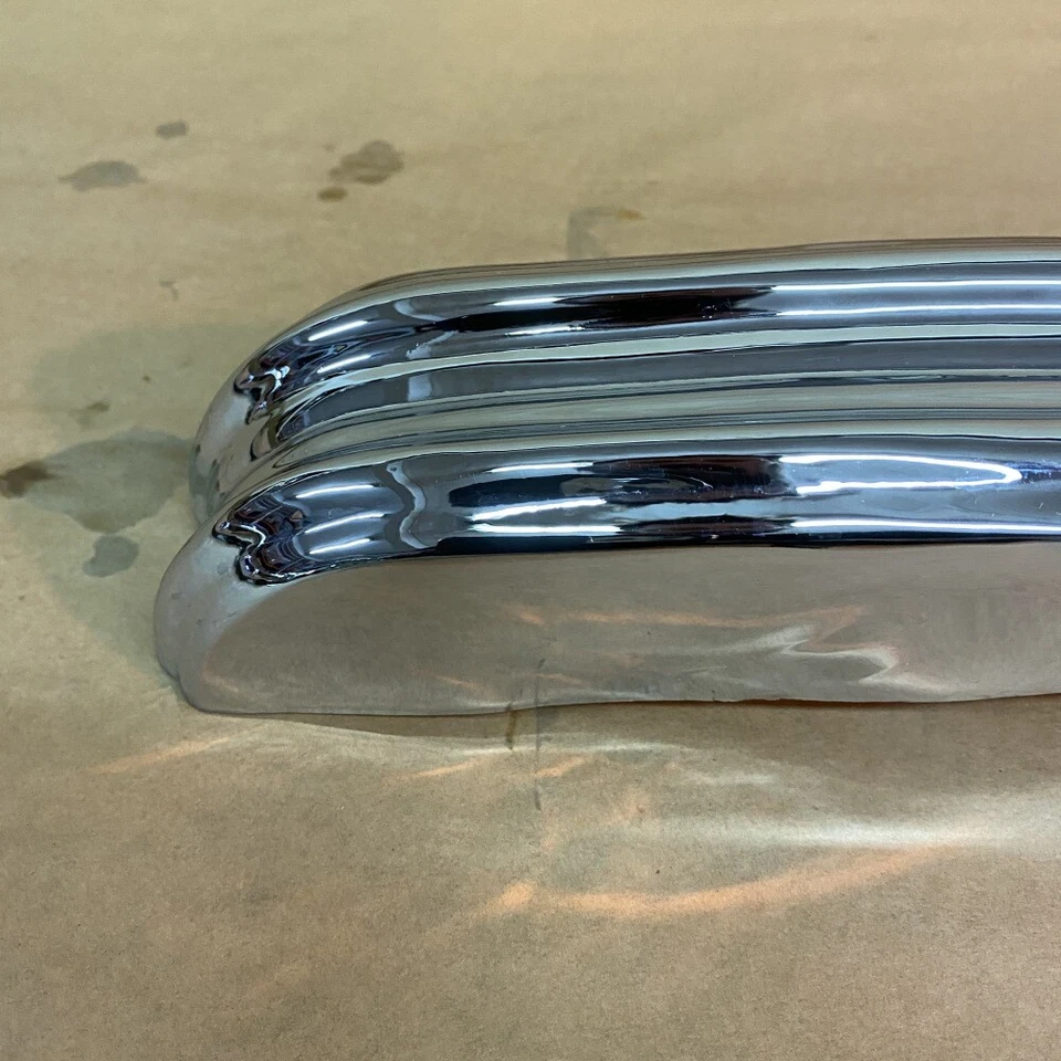 原装 48-54 捷豹 XK120 后右侧保险杠后覆盖器 BD2856 原始设备制造商 — 第 3/4 张图片