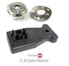 Lift the dot fastener socket + plate + tool f...
