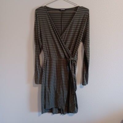 green emerald velvet dress Katelyn Velvet Maxi Wrap Dress main image 1