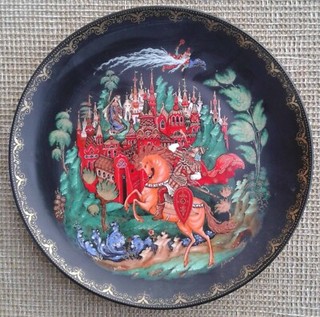 BRADEX TIANX “THE PRINCESS & THE BOGATYR” RUSSIAN FAIRYTALE PLATE.