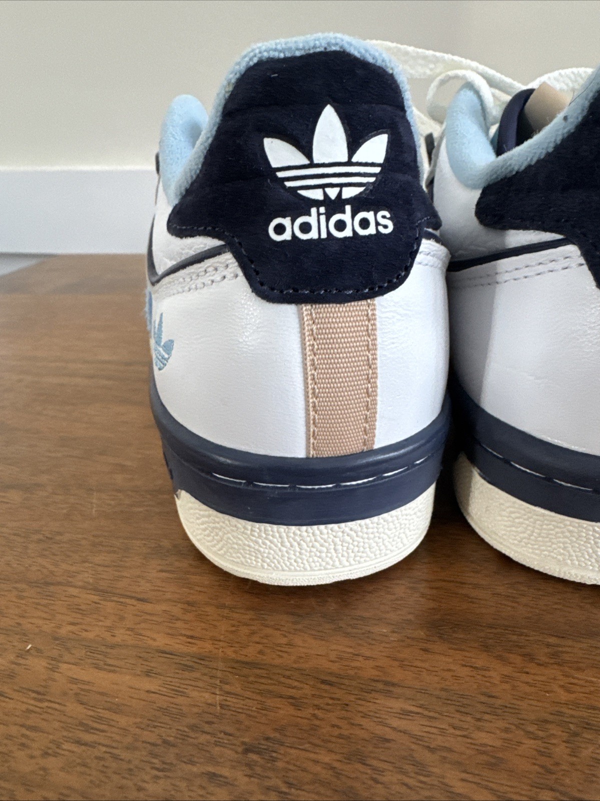 New ADIDAS Men's Size 6 Rivalry Low 86 FZ6334 Basketball Shoes White/Blue/Navy thumbnail 8