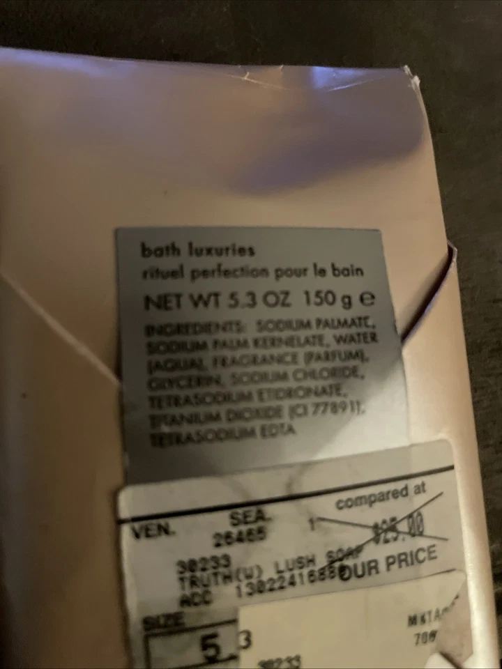 Nuevo Jabón Exuberante Perfumado Calvin Klein Truth 5.3 OZ Tamaño GRANDE Foto 3 de 3