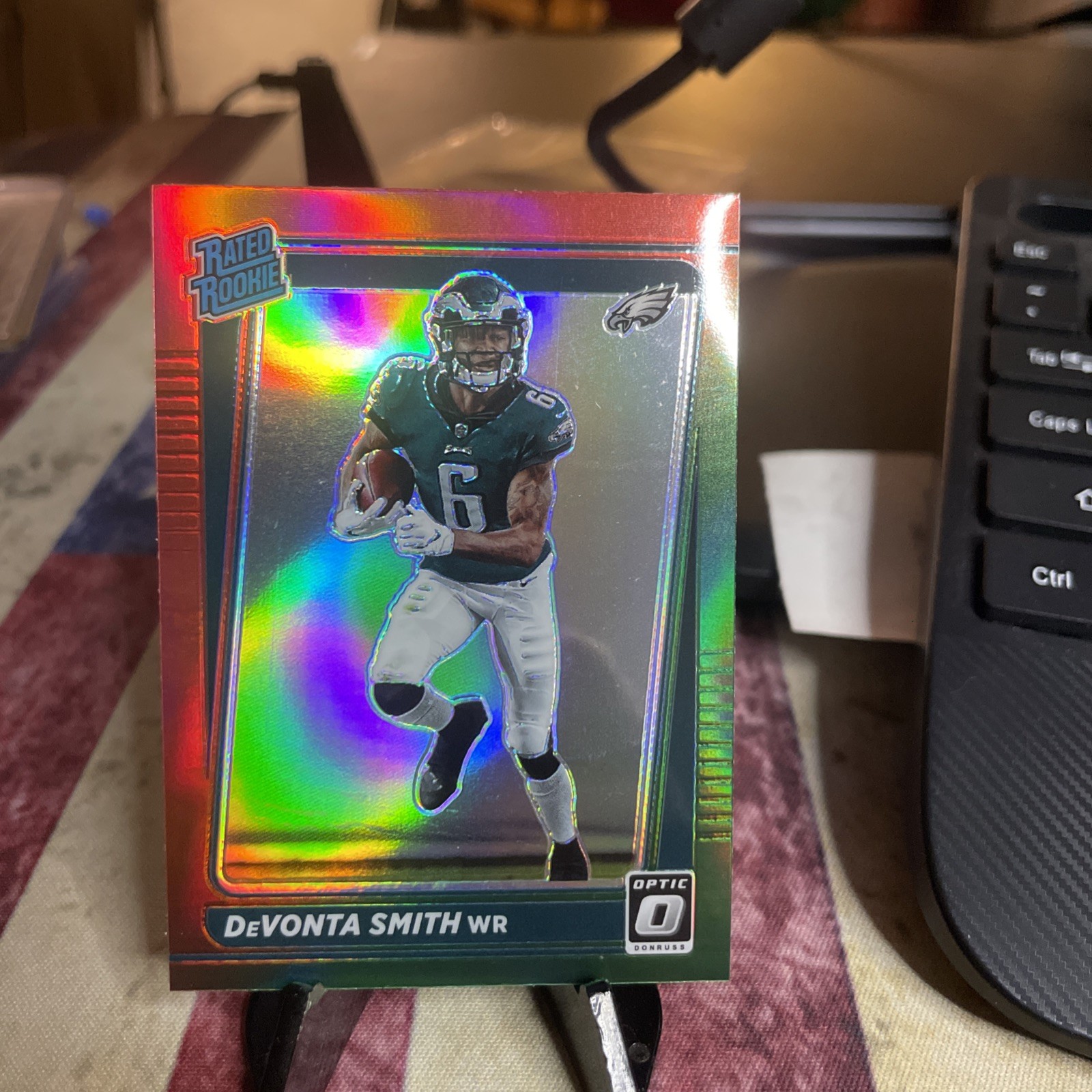 2021 Panini Donruss - Rated Rookie Devonta Smith  Optic Holo Redgreen Preview 