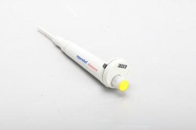 Eppendorf Reference 10-100ul Single Channel Pipette - Fair Condition