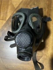 Vintage Romanian Gas Mask Model M74 Size 1 Slight Damage to Right Lens  