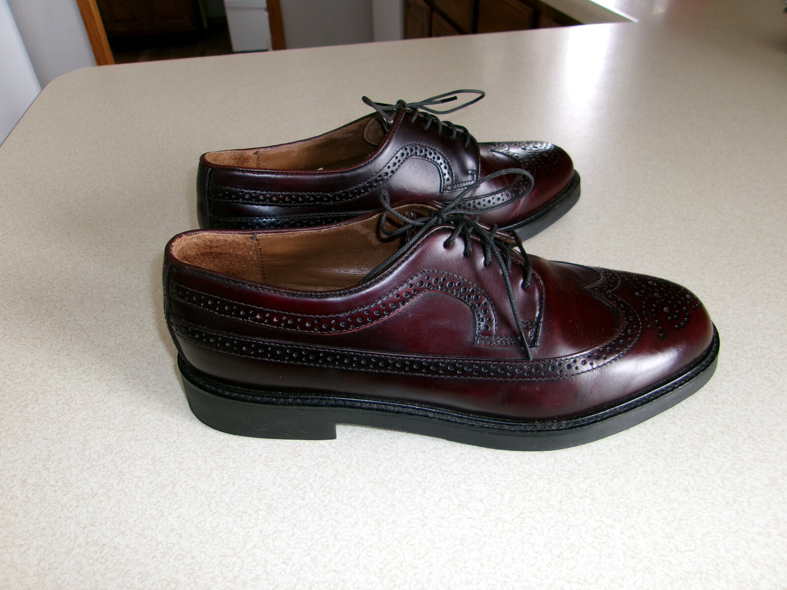 SAOLA G.H. Scarpe a coda di rondine Bass & Co Maroon da uomo taglia 8 M stringate #6572 USA