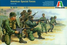 Italeri 1/72 6078 American Special Forces Vietnam War  50 Figures, 15 Poses 