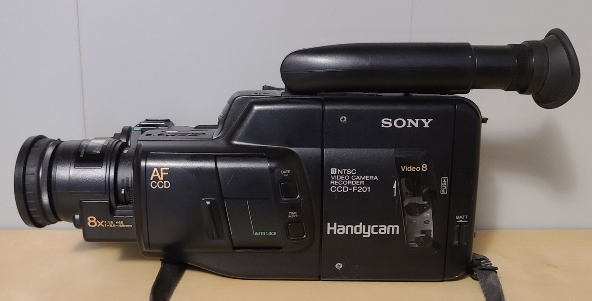 Sony Handycam Camera CCD-F201 Video Camcorder 8mm Parts/Repair AS