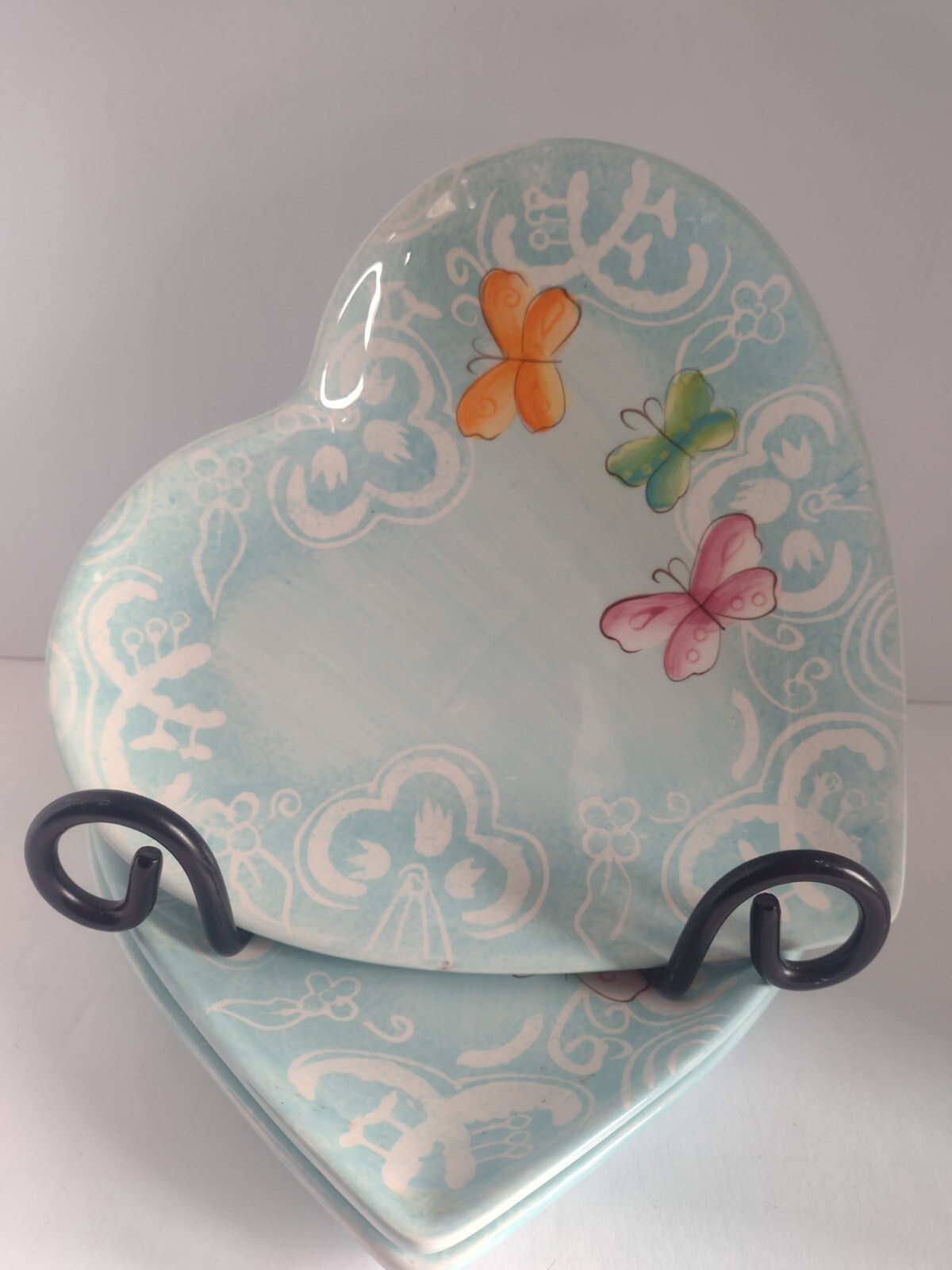 Laurie Gates Melanie’s Butterfly Heart Shaped Lunch Dinner Plate 3 Sold Separate