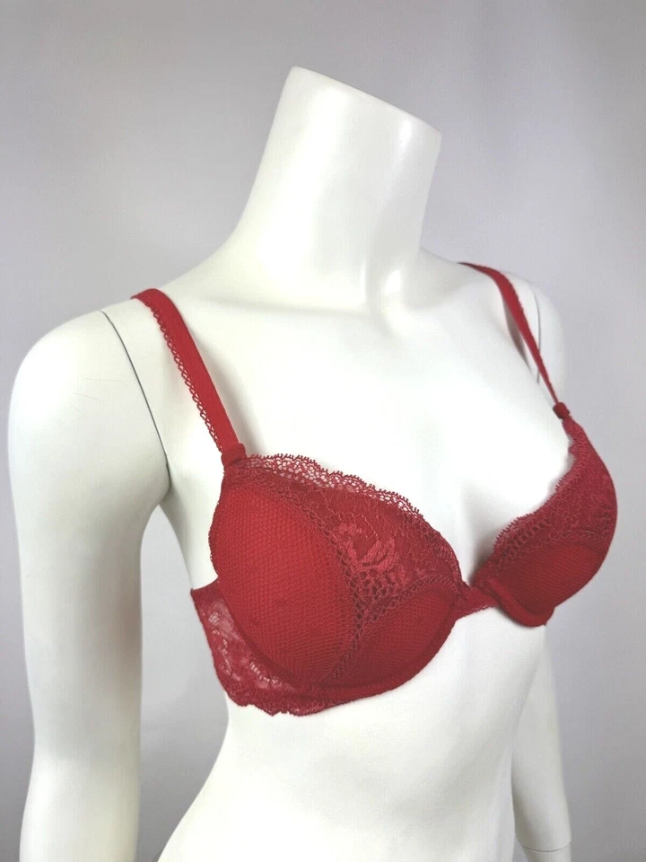 LA PERLA Lingerie - Bra in Red - Luxury Lingerie from Italy - Image 1 of 4