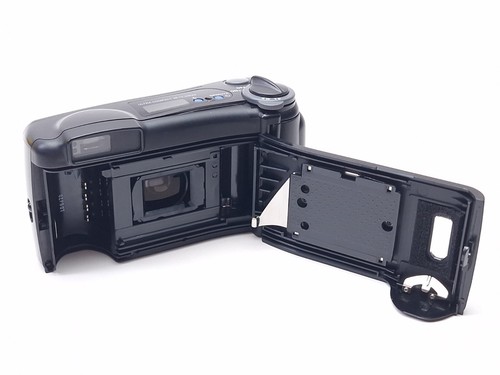 Olympus Infinity Zoom 2000 AF 35mm Film Camera Point & Shoot Japan TESTED - Picture 7 of 10