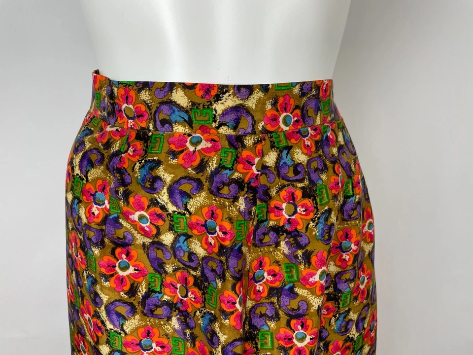 Saia lápis floral DIANE VON FURTENBERG DVF vintage anos 90 forrada de seda 12 - Imagem 2 de 4