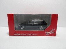 1/43  Herpa Volkswagen Passat Valiant Black 193720