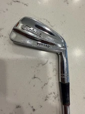 Titleist 2 Iron. Tour Model. Right Handed. Reg. Vintage Golf.